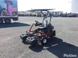 2014 Toro Greensmaster 3300 TriFlex - picture2' - Click to enlarge