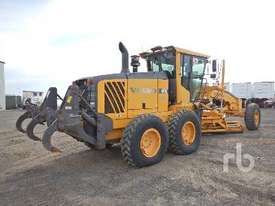 VOLVO G930 Motor Grader - picture1' - Click to enlarge