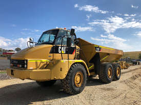 Caterpillar 725 Articulated Dump Truck  - picture0' - Click to enlarge