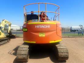 Hitachi ZX135US-3 Excavator - picture0' - Click to enlarge