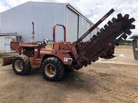 7610 trencher / plow , 84 hp , 1300 hrs , 4 wheel steer , front weights - picture1' - Click to enlarge