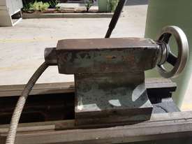 metal working lathe 3ph with 3 and 4 jaw chucks  - picture2' - Click to enlarge