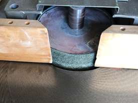 Used Bobbin Sander with Powerfeed - picture1' - Click to enlarge
