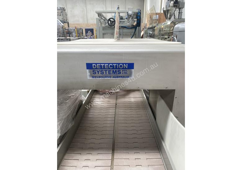 Used 2007 Detection Systems Metal Detector Secondhand Metal Detectors