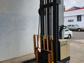 Crown Heavy Duty Walkie Reach Forklift - picture0' - Click to enlarge