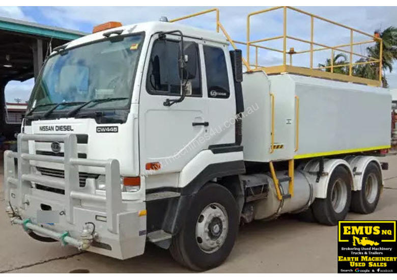caption 2007 UD 6x4 Water Truck, 14,000ltrs, low km’s. TS445