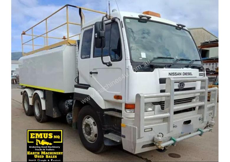 caption 2007 UD 6x4 Water Truck, 14,000ltrs, low km’s. TS445