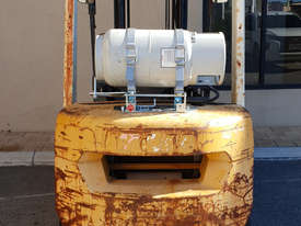 TCM 2170kg LPG Forklift with 4350mm Two Stage Mast (Looks Rough, Runs Well) - picture2' - Click to enlarge