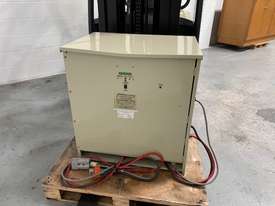 Crown Counterbalance Refurbished Electric  - picture1' - Click to enlarge