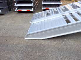 2T Aluminium Loading Ramps - picture2' - Click to enlarge
