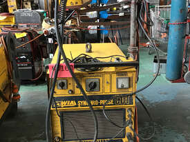 WIA MIG Welder Synchro Pulse CDT 415 Volt CP34 - picture1' - Click to enlarge