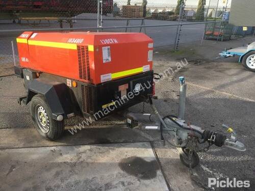 2010 Doosan R1090F