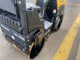 Roadway Tandem Vibrating Roller Roller/Compacting - picture2' - Click to enlarge