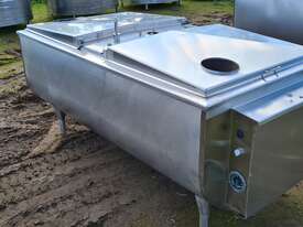 970lt STAINLESS STEEL TANK, MILK VAT - picture1' - Click to enlarge