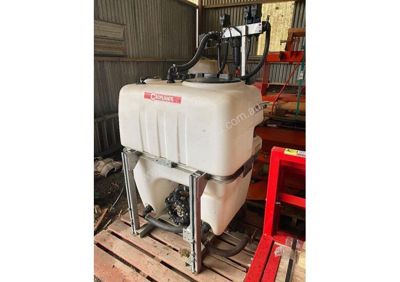 caption 2017 Croplands 300L Linkage Sprayer