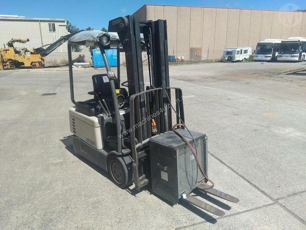 Used Crown SC4500 Counterbalance Forklift in , - Listed on Machines4u