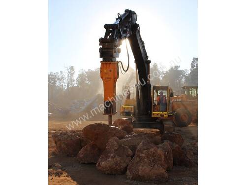 HIRE ROCKBREAKERS TO SUIT 1.5 TO 80 TON