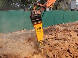 HIRE ROCKBREAKERS TO SUIT 1.5 TO 80 TON - picture2' - Click to enlarge