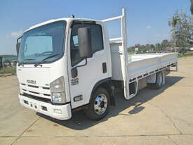 Isuzu NPR400 Tray Truck - picture1' - Click to enlarge