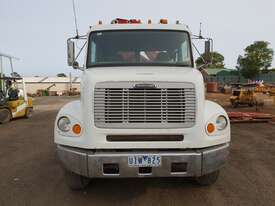 FREIGHTLINER FL112 CRANE TRUCK - picture0' - Click to enlarge