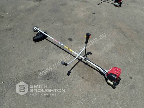 HONDA UMK425U PETROL WHIPPER SNIPPER