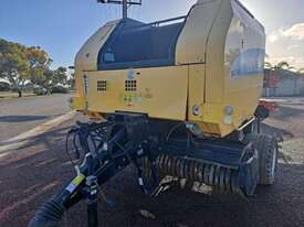 2007 New Holland BR7060 Round Baler - picture1' - Click to enlarge