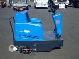 2020 ARTRED 51150 RIDE ON ELECTRIC SWEEPER (UNUSED) - picture0' - Click to enlarge