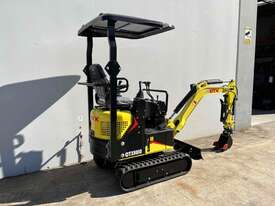 HAIHONG CTX8010 1.2T SWING BOOM ADJUSTABLE TRACKS MINI EXCAVATOR INC 9 X ATTACHMENTS  - picture1' - Click to enlarge