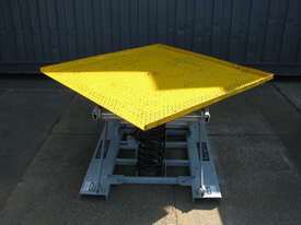 Self-Leveling Table Pallet Loader Leveller Turntable 1210 x 1200 Safetech Palift - picture0' - Click to enlarge