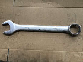 Typhoon Tools 70mm x 710mm Spanner Wrench Ring/Open Ender Combination Pre-Owned - picture0' - Click to enlarge