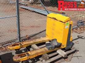 2016 Jungheinrich EJE 116 Electric Pallet Trolley - picture1' - Click to enlarge