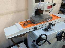 Kent KGS-250H Surface Grinder with 200mm x 400mm mag chuck - picture1' - Click to enlarge