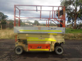 JLG 2030ES Scissor Lift Access & Height Safety - picture0' - Click to enlarge