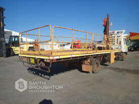 MITSUBISHI 4X2 ISLAND CAB FLAT TOP TRUCK - picture0' - Click to enlarge