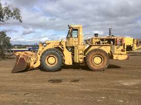 CAT 988b loader - picture1' - Click to enlarge