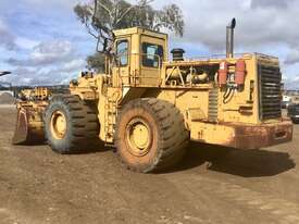 CAT 988b loader - picture2' - Click to enlarge