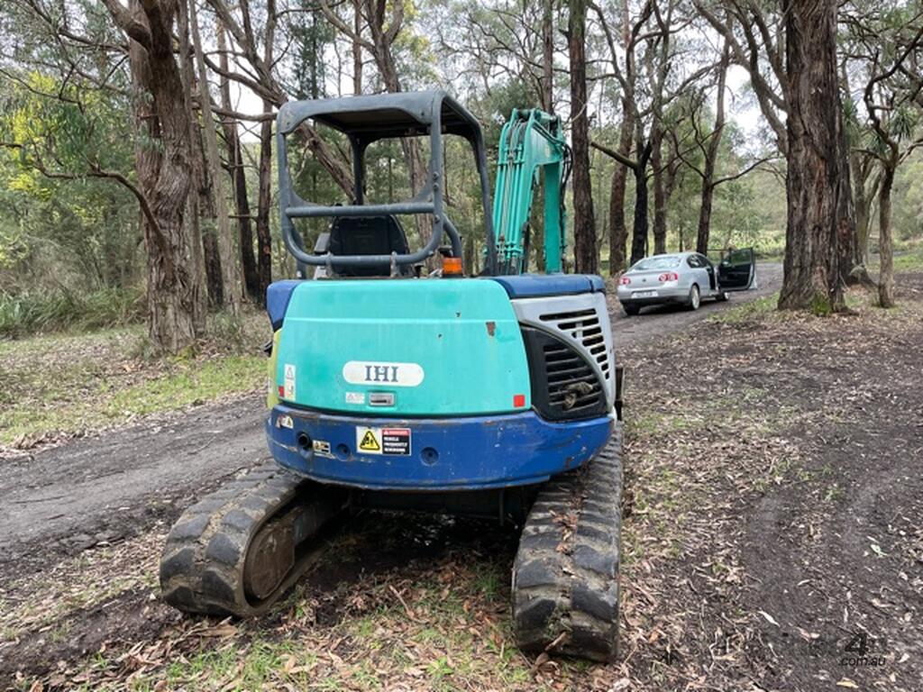 Hire 2004 IHI IHI Excavator 5T Full range of buckets and attachments