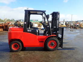 Unused 2021 Redlift CPCD50H 5T (3 Stage) Diesel Forklift - picture2' - Click to enlarge