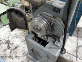 Steelfast vertical bandsaw - picture1' - Click to enlarge