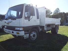 Hino GH tipper truck - picture0' - Click to enlarge