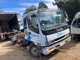 1999 ISUZU FRR 500 WRECKING STOCK #2036 - picture0' - Click to enlarge