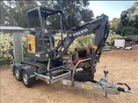 1.8T Volvo excavator and trailer - picture0' - Click to enlarge