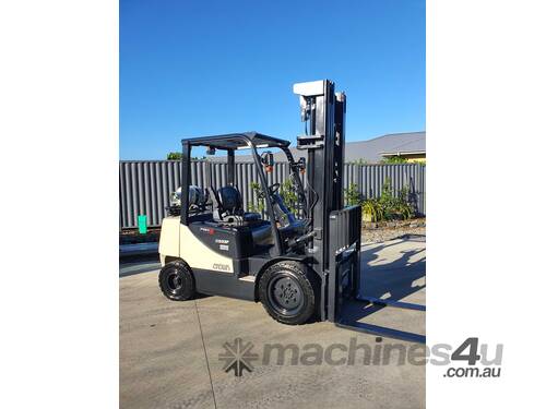 Forklift 3.3T Crown 6.5m Lift Height Mast