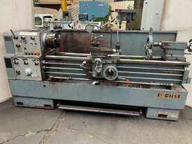 Goodway GW1760 Lathe 432mm swing x 1500mm centres - picture0' - Click to enlarge