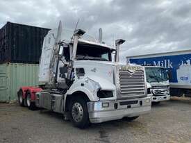 Mack Superliner - picture0' - Click to enlarge