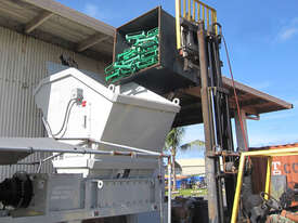 SSI Dual-Shear M70 - Two Shaft Shredder - picture2' - Click to enlarge