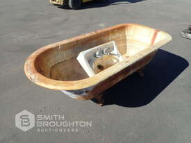 ANTIQUE CAST IRON BATH & CAST IRON SINK - picture0' - Click to enlarge