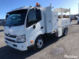 2012 Hino 300 917 - picture0' - Click to enlarge