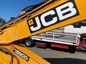 JCB JS200SC - picture1' - Click to enlarge