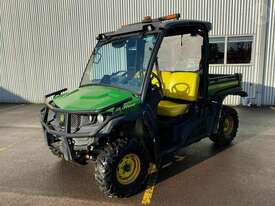 John Deere 835E Gator - picture1' - Click to enlarge